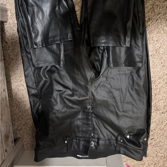 Leather pants - Picture 2 of 2